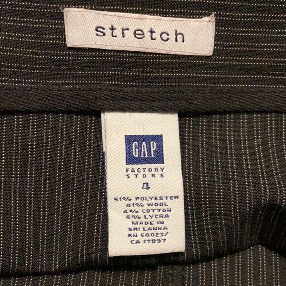 Gap Pencil Skirt    - Picture 7 of 7